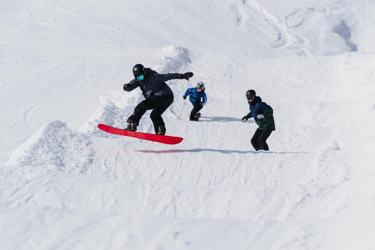Ski-Inn Pyhaelinna Pyhätunturi Exterior foto